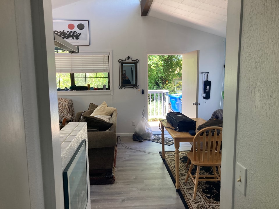 855 Granite Ridge Dr, Unit Upstairs Blue House in Santa Cruz, CA - Building Photo