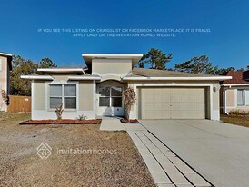 11721 Brenford Crest Dr in Riverview, FL - Building Photo