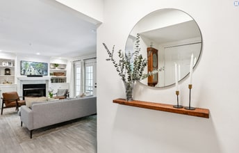 311 Peachtree Hills Ave NE in Atlanta, GA - Building Photo - Building Photo