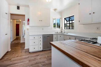 2532 Borton Dr in Santa Barbara, CA - Building Photo - Building Photo