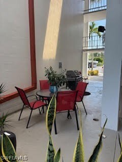 1700 Pine Valley Dr in Ft. Myers, FL - Building Photo