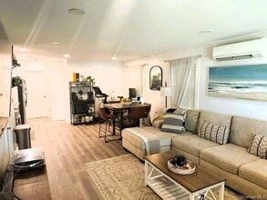 442 E Broadway, Unit 2 in Long Beach, NY - Building Photo - Building Photo