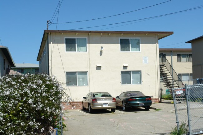 1725 Ward St in Berkeley, CA - Building Photo - Building Photo