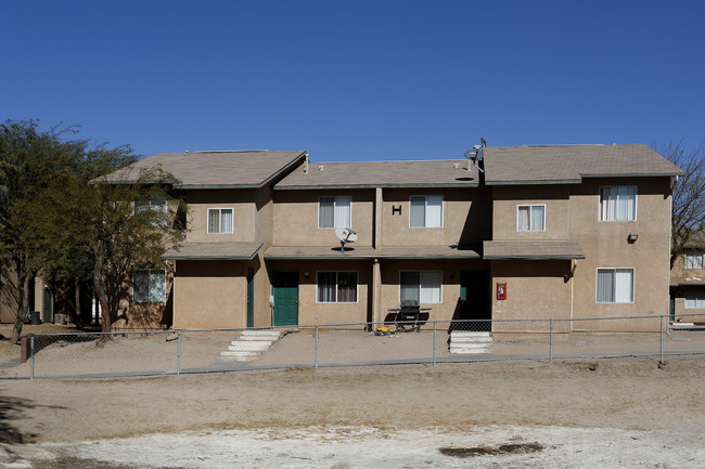 Thunderbird Apartments in Mecca, CA - Building Photo - Building Photo