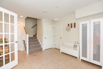 34 Acadia Ln in Exeter, NH - Building Photo - Building Photo
