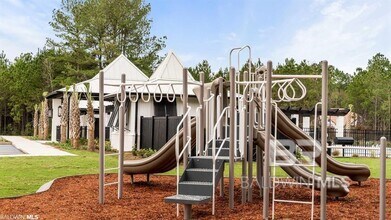 391 Landward Dr in Gulf Shores, AL - Building Photo - Building Photo