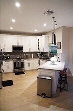 15628 SW 16th St in Pembroke Pines, FL - Building Photo - Building Photo