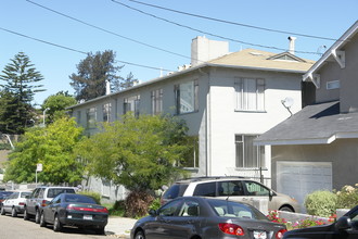 3104-3112 14th Ave in Oakland, CA - Building Photo - Building Photo