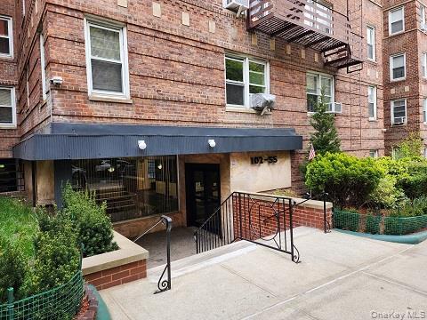 property at 10255-102-67 67th Dr