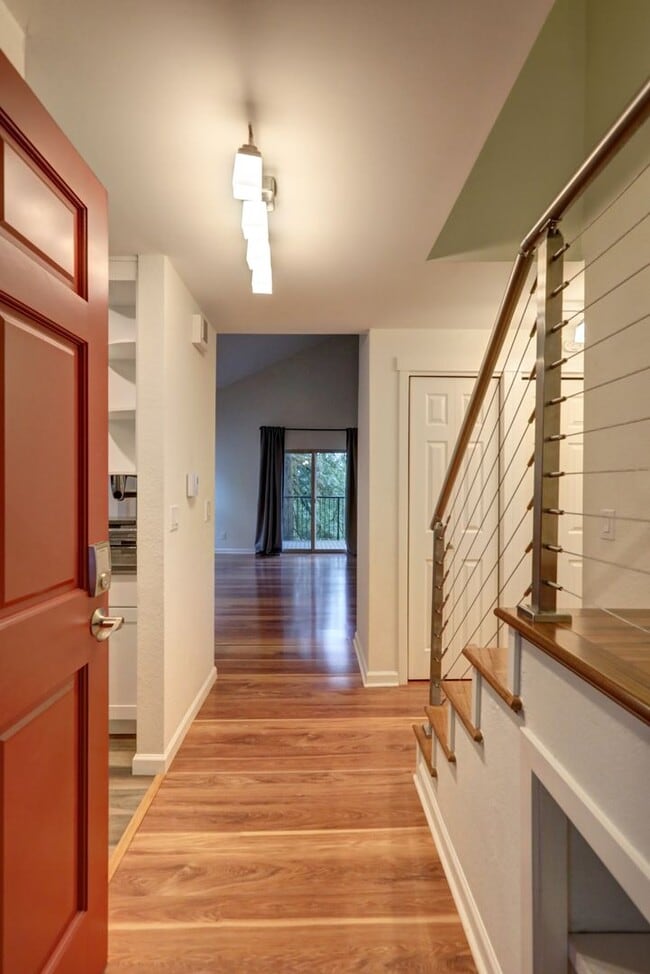 8000 146th Ave NE in Redmond, WA - Building Photo - Building Photo