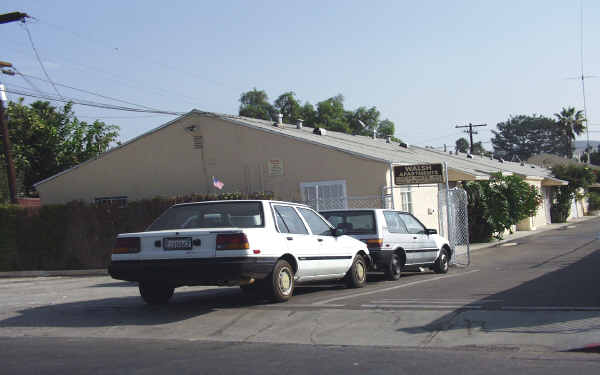 2319-2339 Smythe Ave in San Diego, CA - Building Photo - Building Photo