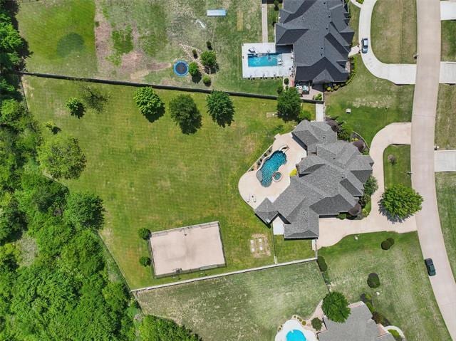 property at 7909 Bella Flora Dr