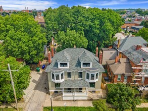 198 W 6th Ave in Columbus, OH - Building Photo - Building Photo