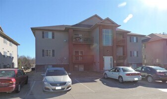 2264 Holiday Rd, Unit 203