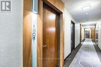 36 Park Lawn Rd in Toronto, ON - Building Photo - Building Photo