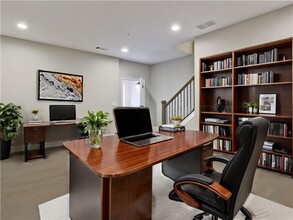 6678 Sterling Dr in Sandy Springs, GA - Building Photo - Building Photo