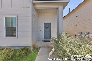 1006 Pacific Monarch in San Antonio, TX - Building Photo - Building Photo