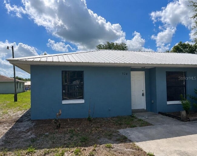 property at 524 Montana Ave