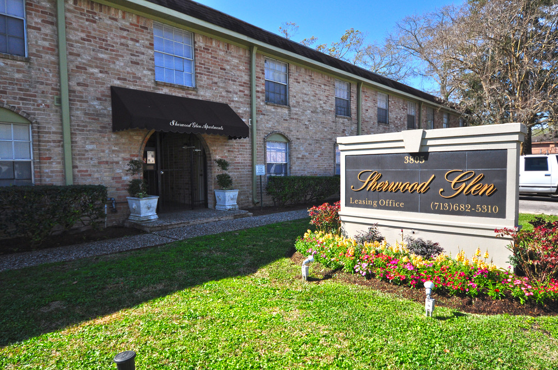 Sherwood Glen in Houston, TX - Foto de edificio
