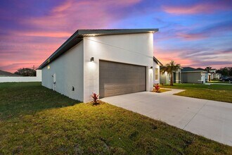 1339 Congo Ct in Kissimmee, FL - Building Photo - Building Photo