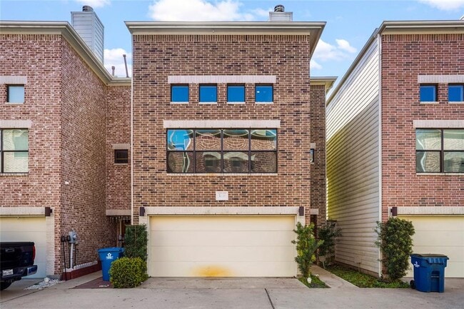 property at 3658 Main Plaza Dr