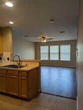 8820 Wagon Trail in Aubrey, TX - Foto de edificio - Building Photo