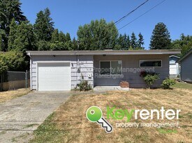 1713 S 43rd St in Tacoma, WA - Building Photo