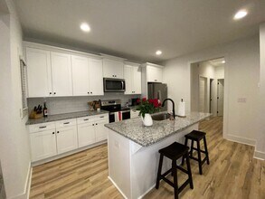 1279 Burrow Cir in Opelika, AL - Building Photo - Building Photo