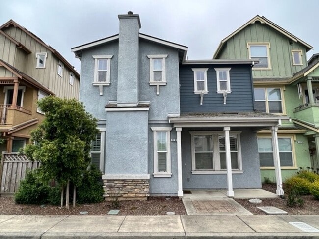 property at 2260 Whiskery Ct