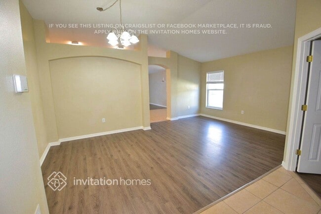 10109 Deepbrook Dr in Riverview, FL - Foto de edificio - Building Photo