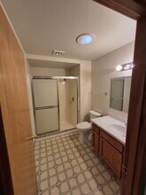 2285 NE Meadow Ln in Bend, OR - Building Photo - Building Photo