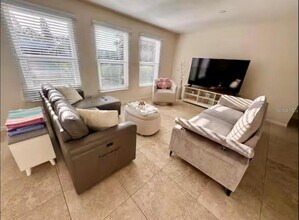 1281 Maple St SW in Largo, FL - Building Photo - Building Photo