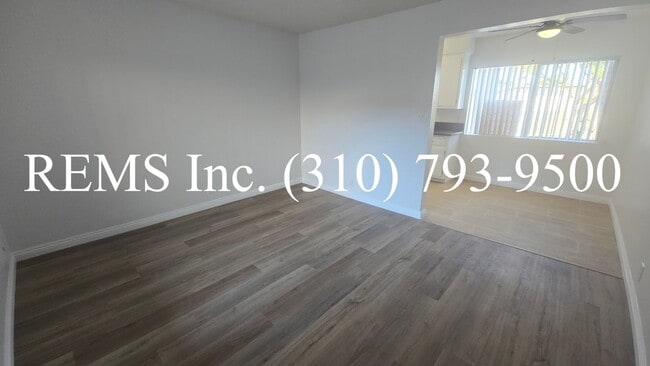 lah01 in Hawthorne, CA - Building Photo - Building Photo