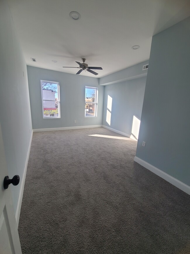 1333 N Milton Ave, Unit #2