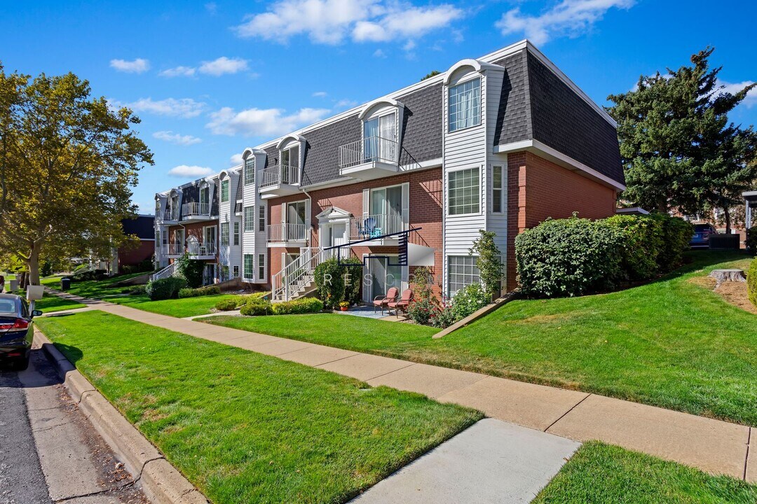 2983 Taylor Ave-Unit -#3 in Ogden, UT - Foto de edificio