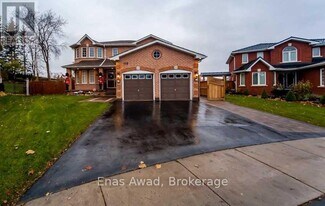 113 Metcalfe Dr in Bradford West Gwillimbury, ON - Building Photo