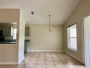 579 Rouzer St in Apopka, FL - Building Photo - Building Photo