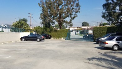 Torrance Villa Pacifica in Torrance, CA - Foto de edificio - Building Photo