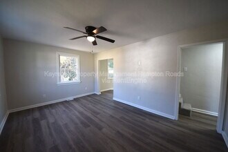 18 E Gilbert St in Hampton, VA - Building Photo - Building Photo