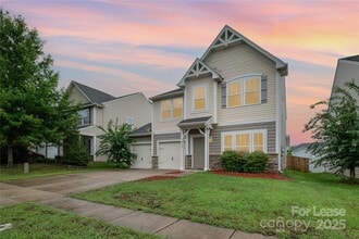 10327 Snowbell Ct in Charlotte, NC - Foto de edificio - Building Photo
