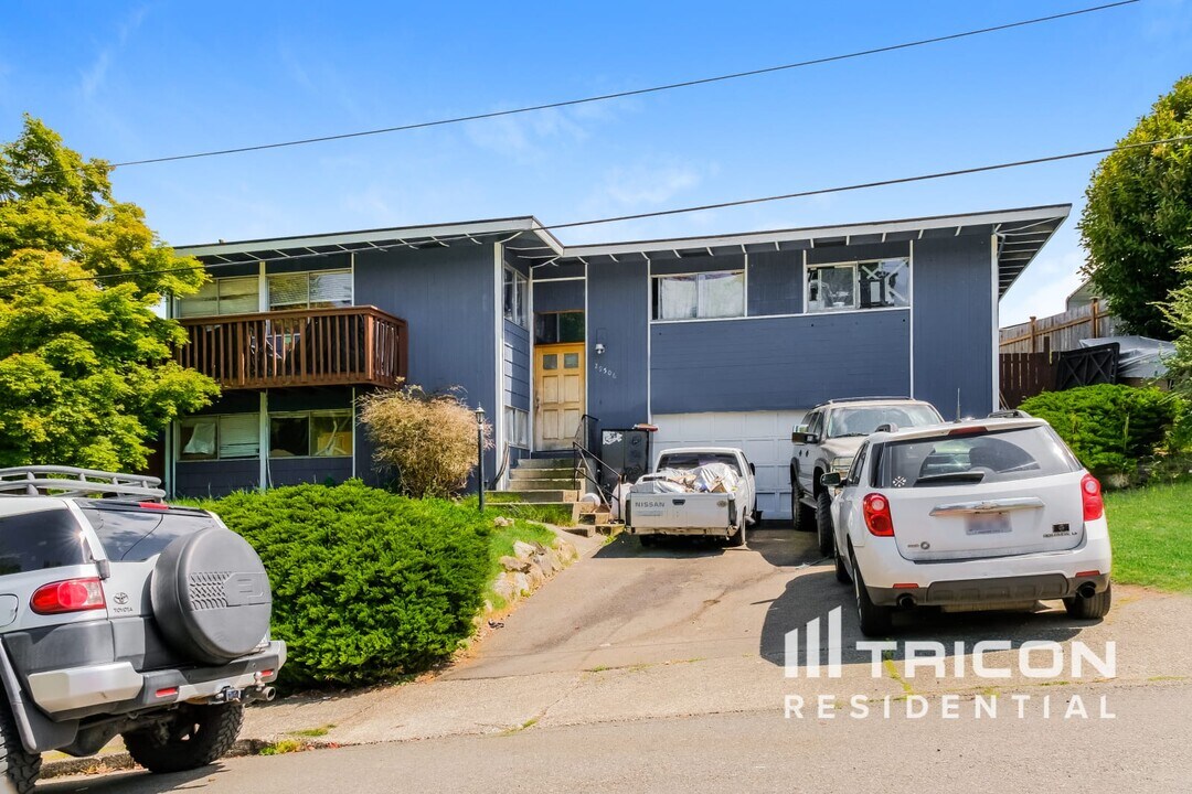 29506 45th Pl S in Auburn, WA - Building Photo