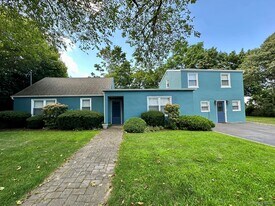 56 Deer Dr in Sound Beach, NY - Building Photo