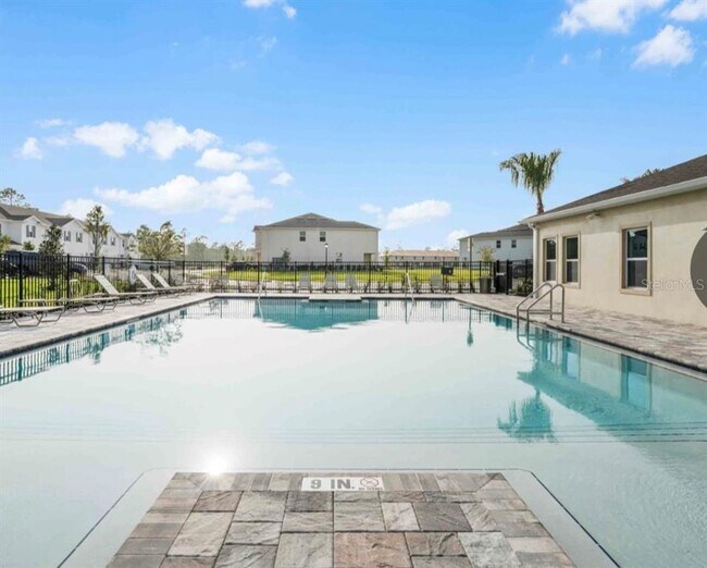 140 Reena Dr in Daytona Beach, FL - Building Photo - Building Photo