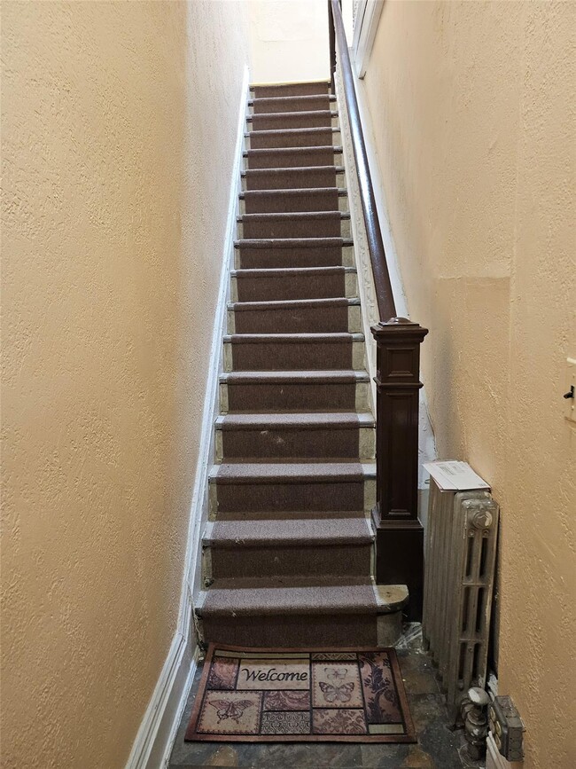 180 Jericho Tpke in Floral Park, NY - Building Photo - Building Photo