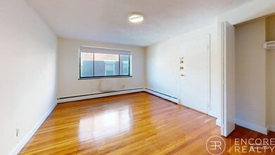 222 Babcock St in Brookline, MA - Building Photo - Building Photo