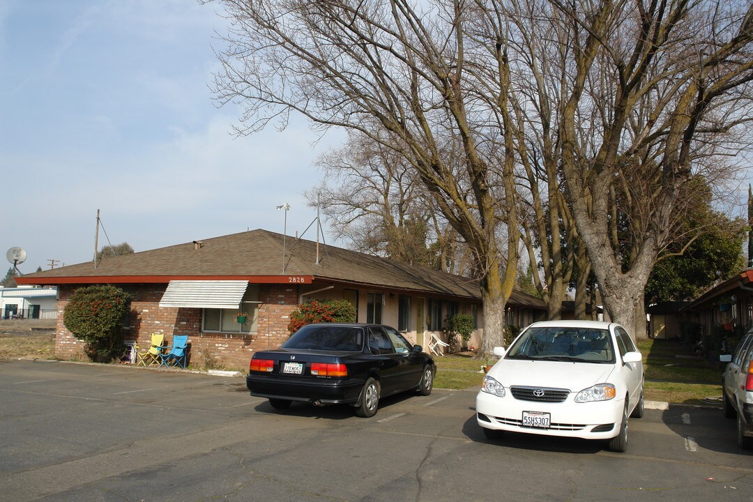 The Sands Apartments in Chico, CA - Building Photo