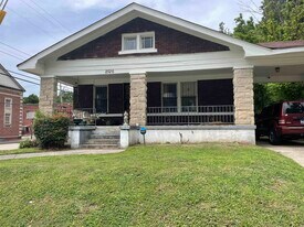 2526 Yale Ave in Memphis, TN - Building Photo