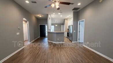 86269 Venetian Ave in Yulee, FL - Building Photo - Building Photo