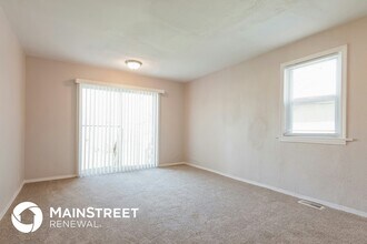 10161 Count Dr in St. Louis, MO - Building Photo - Building Photo
