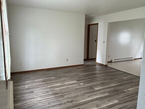 1424 Pine St in La crosse, WI - Building Photo - Building Photo